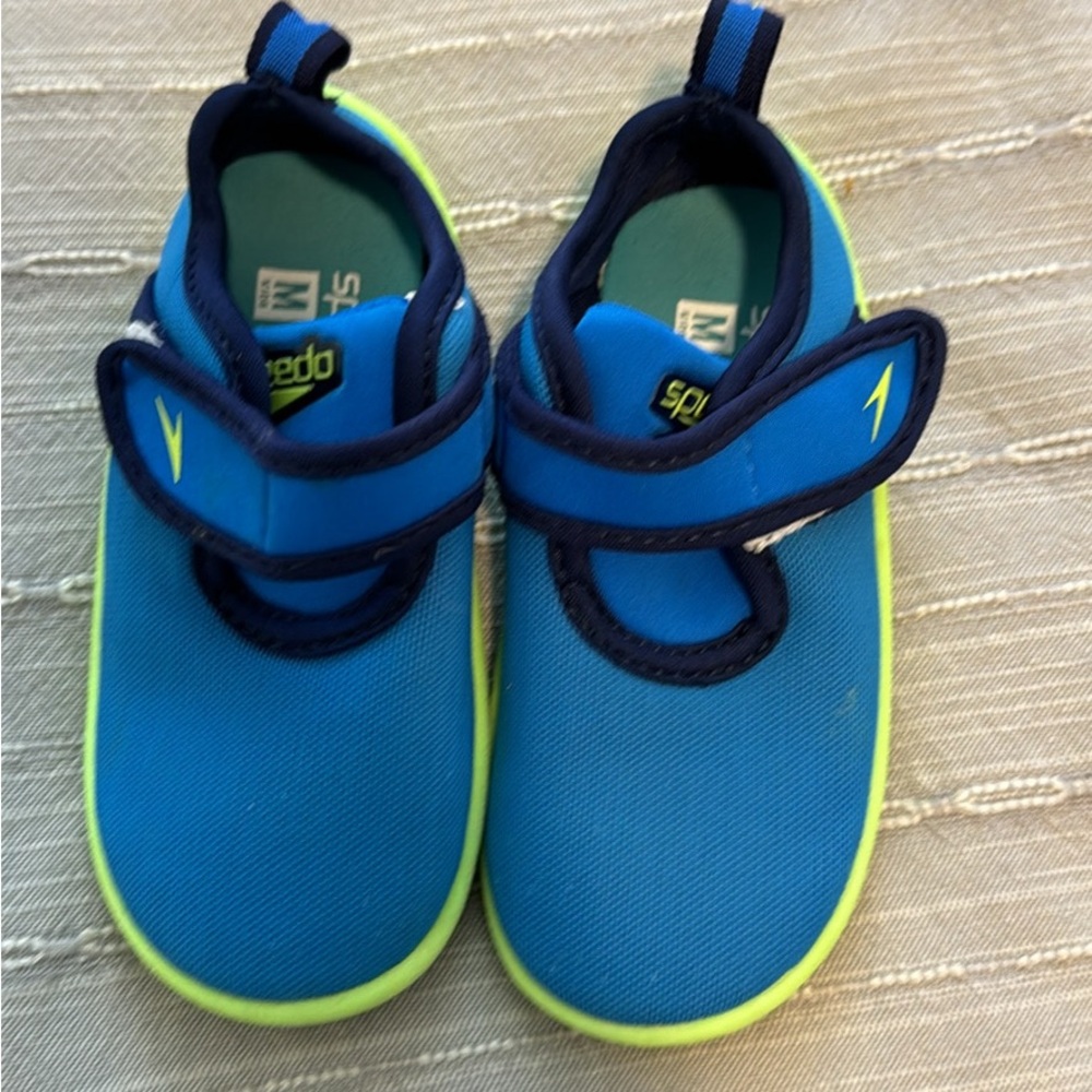 Toddler boy water shoes